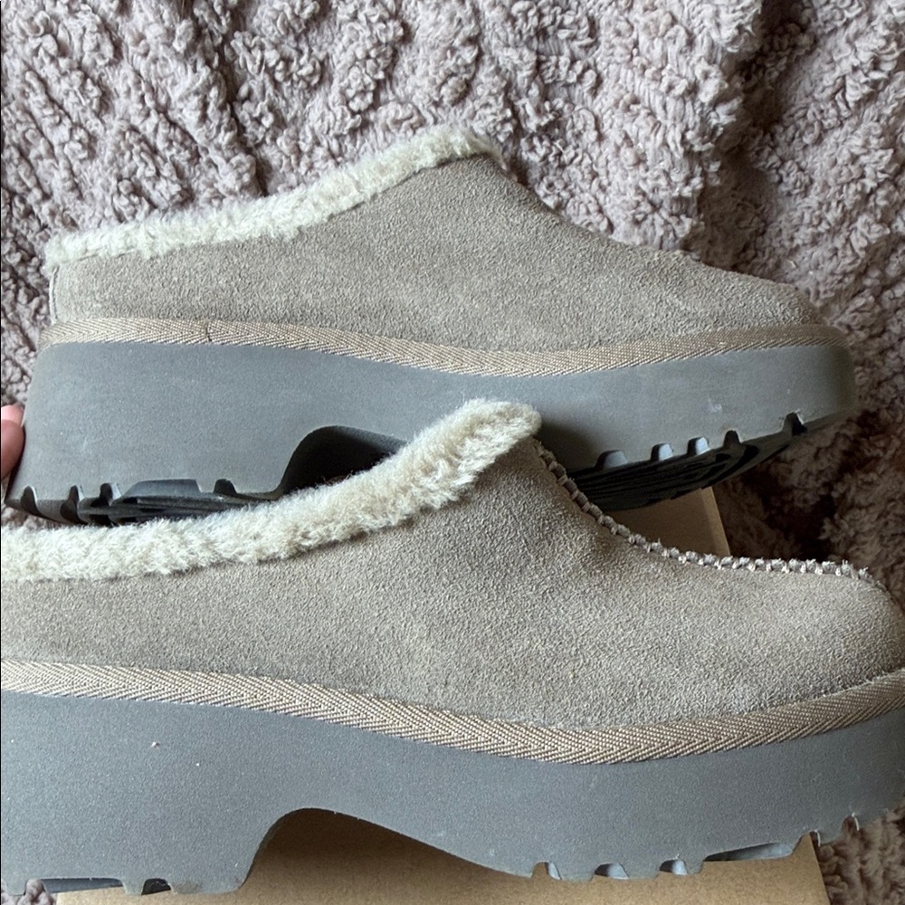 Ugg Brown Suede Shearling Lined Clogs - image 8